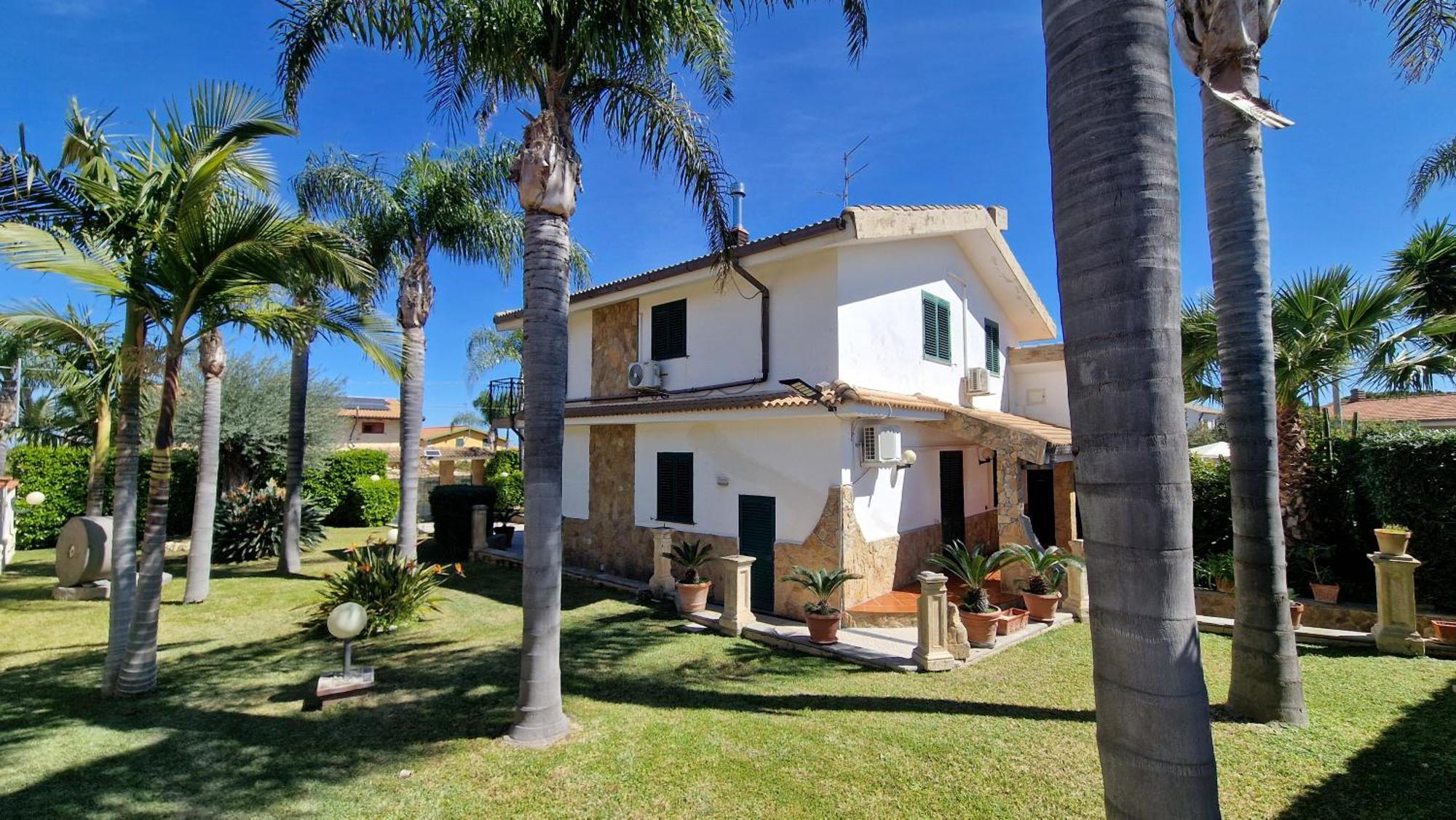 Villa Carlotta Brucoli Luaran gambar